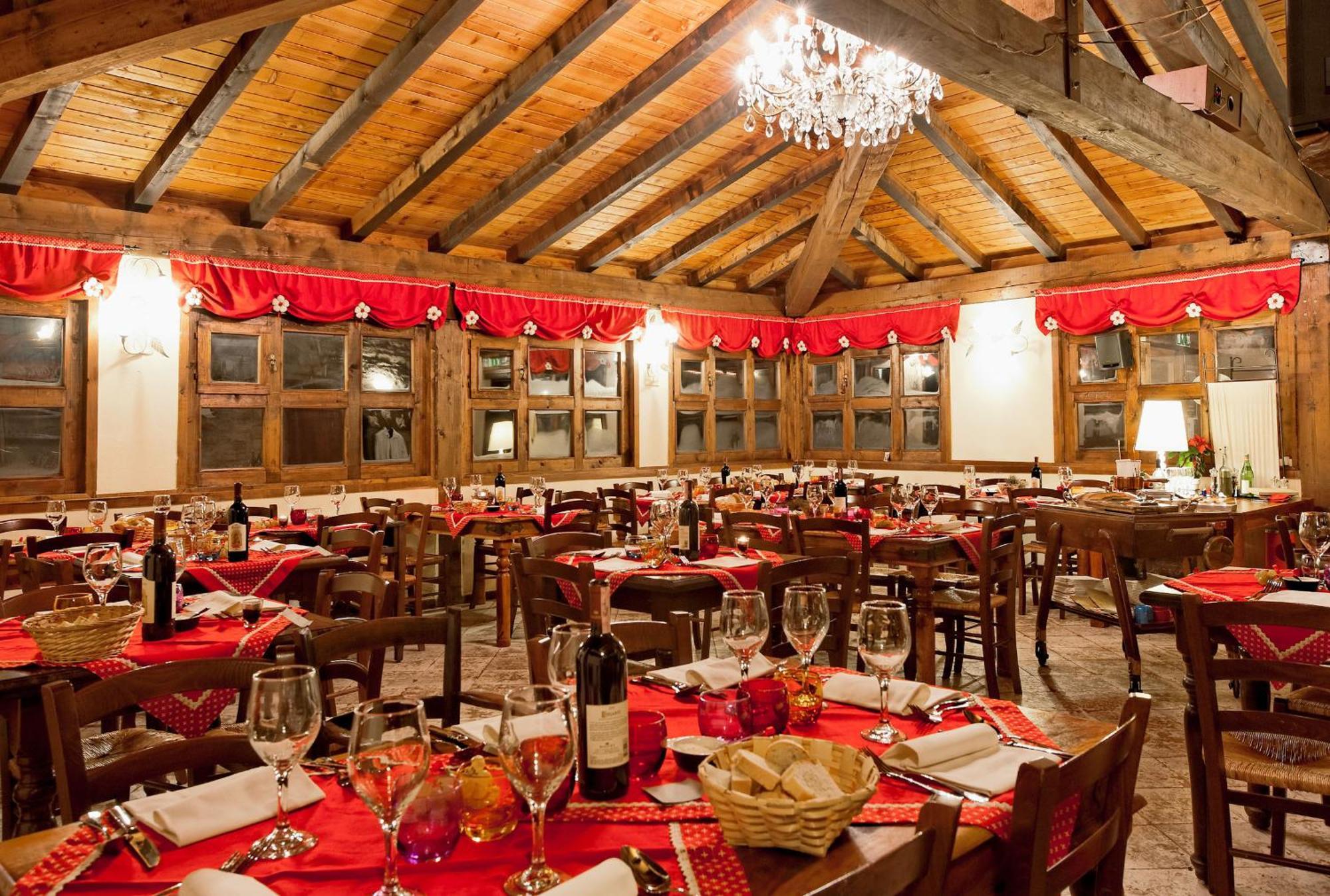 Rifugio Del Firenze Ninfa Hotell Sestola Exteriör bild